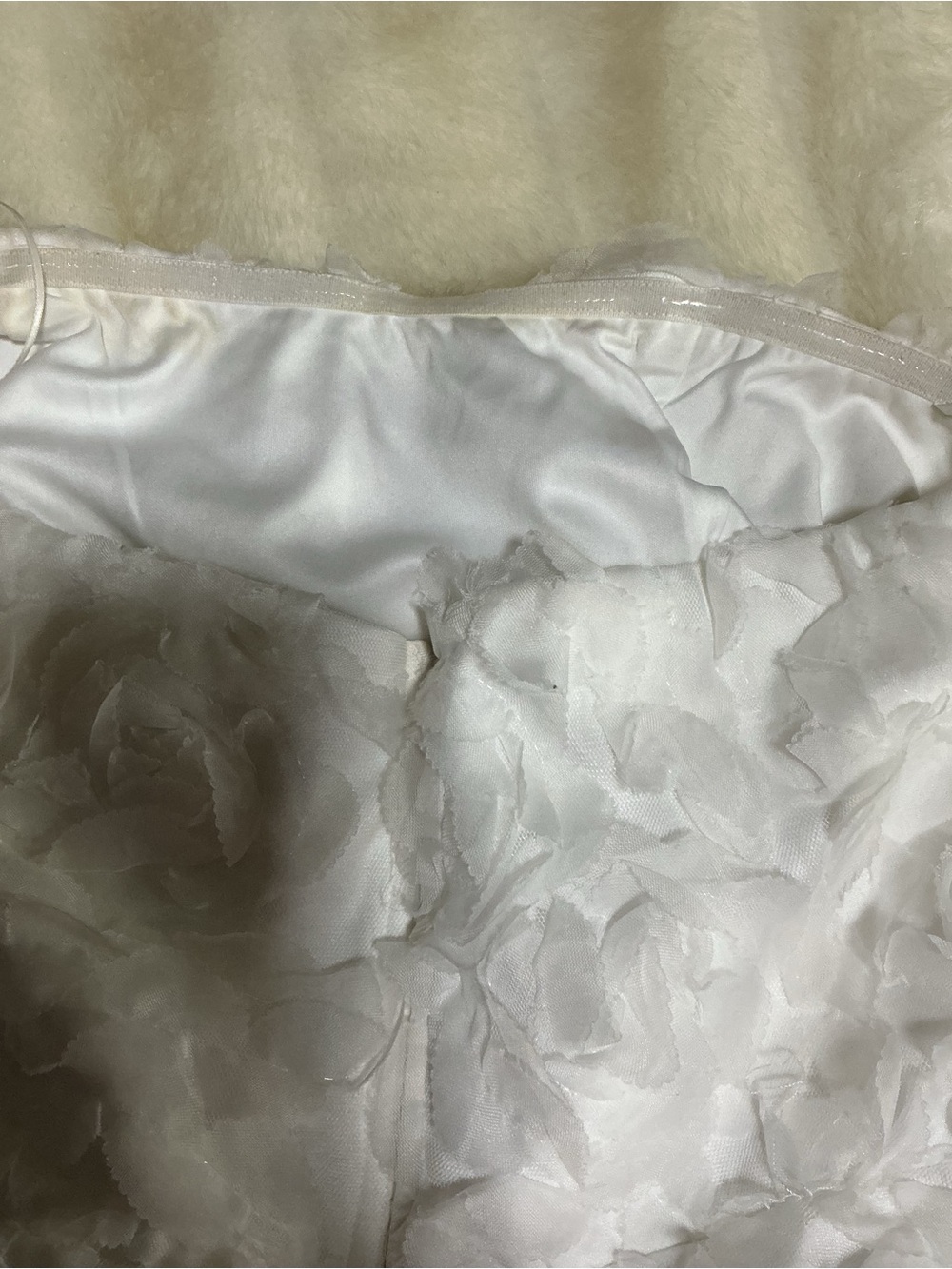 MANIJU Strapless White 3D floral rosette mini dress size L - Picture 4 of 11